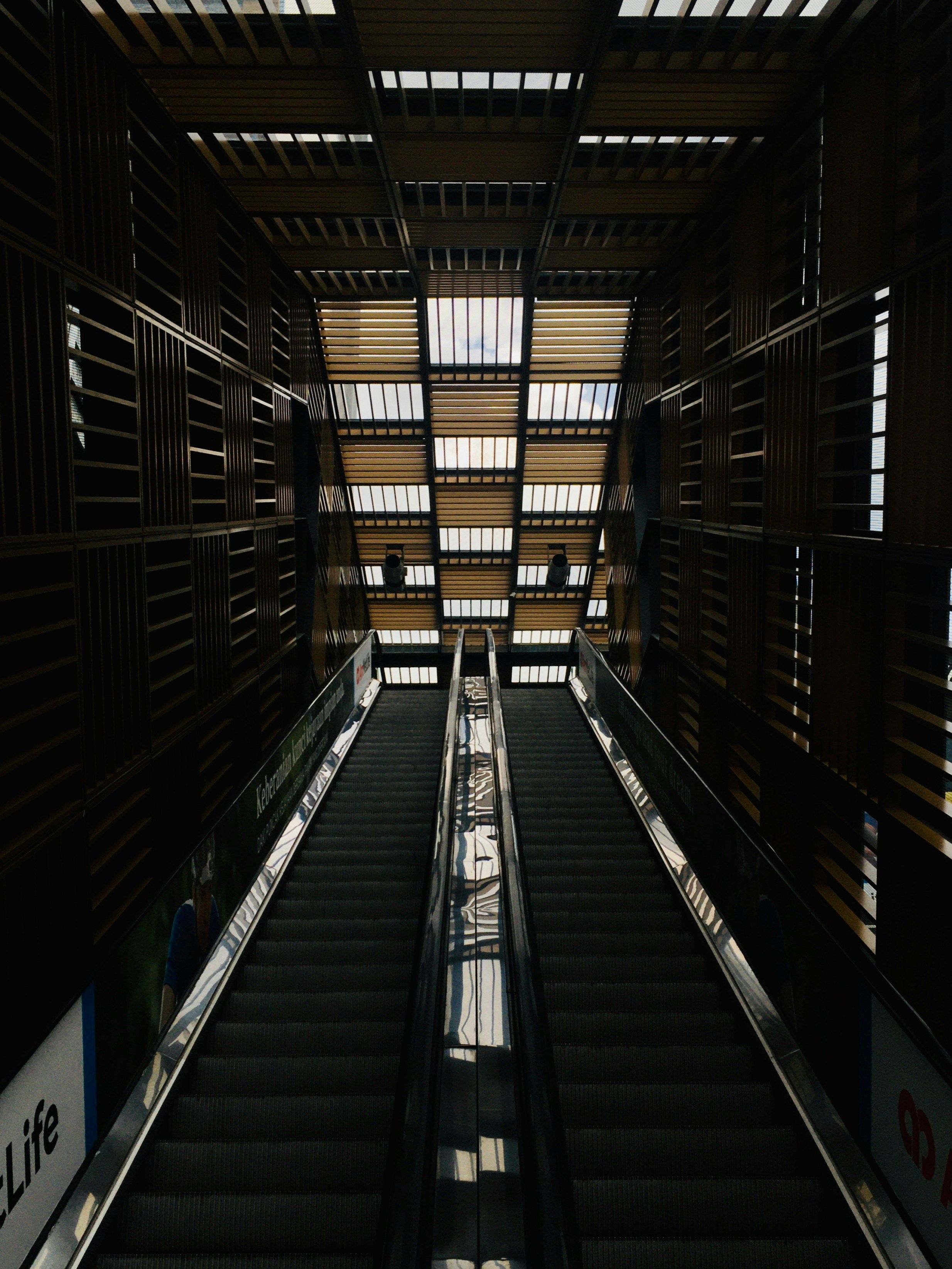 Elevator AMC Cost Guide for South India (2026): Bangalore, Chennai, Hyderabad